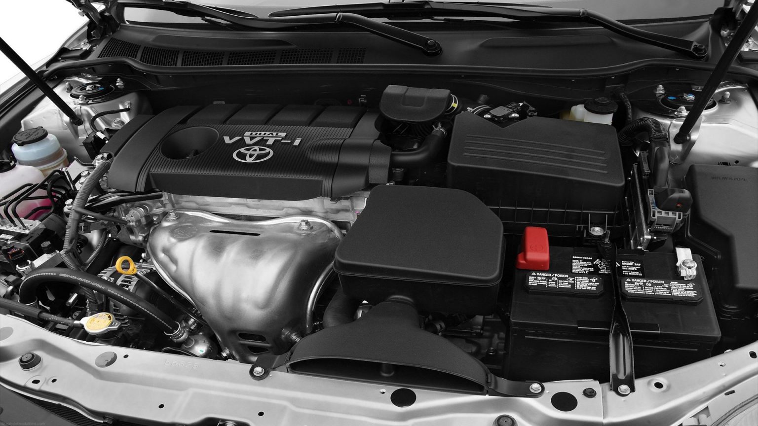 Toyota Camry Engine Compartment Overview (Updated 12/2024)